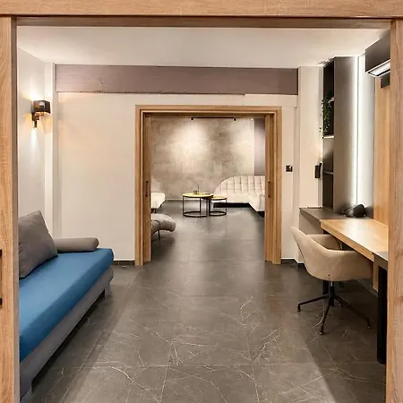 The Below Zero Experience - Designer City!